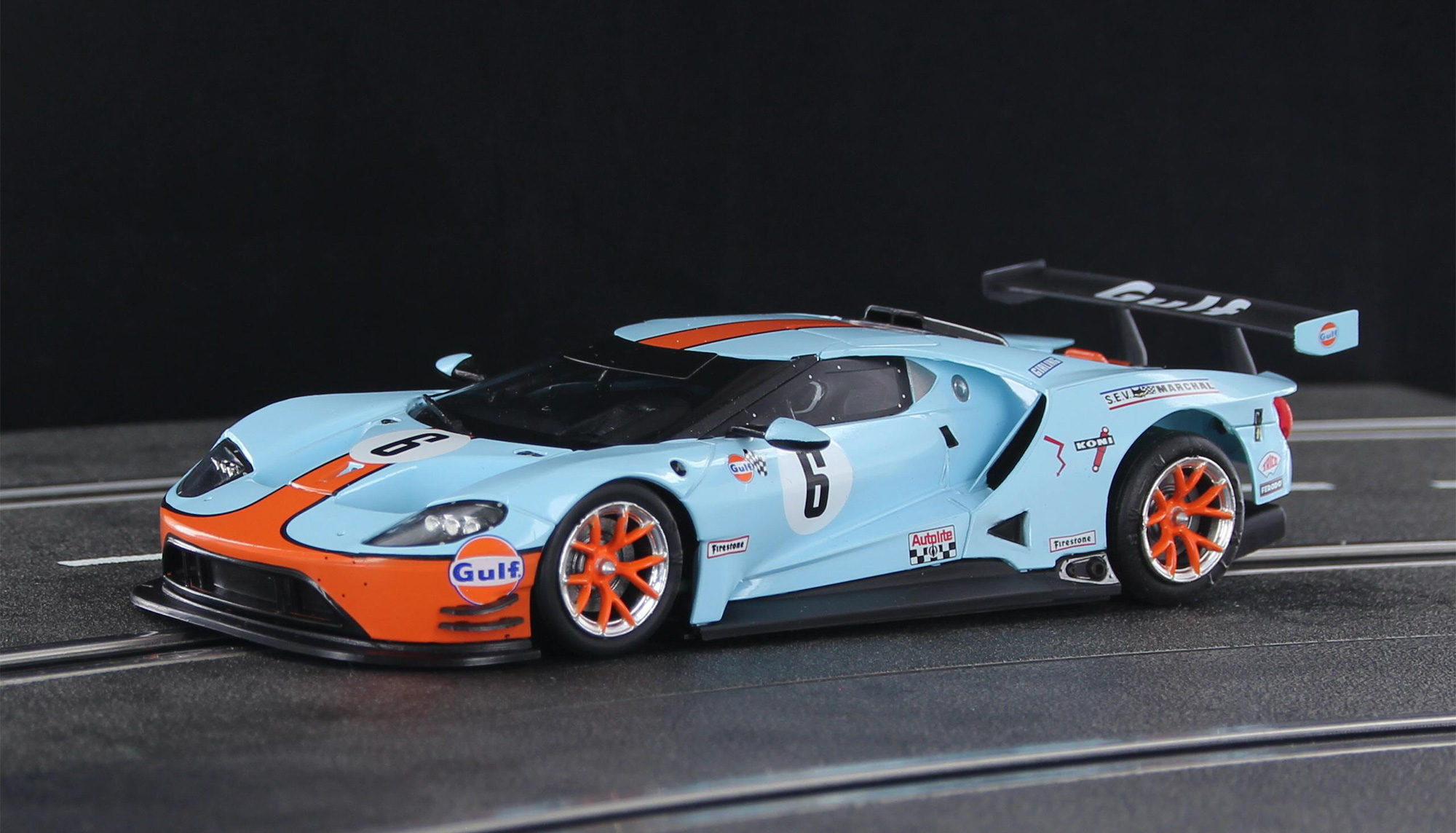 SIDEWAYS FGT GT-E No. 6 Edition in Rennversion